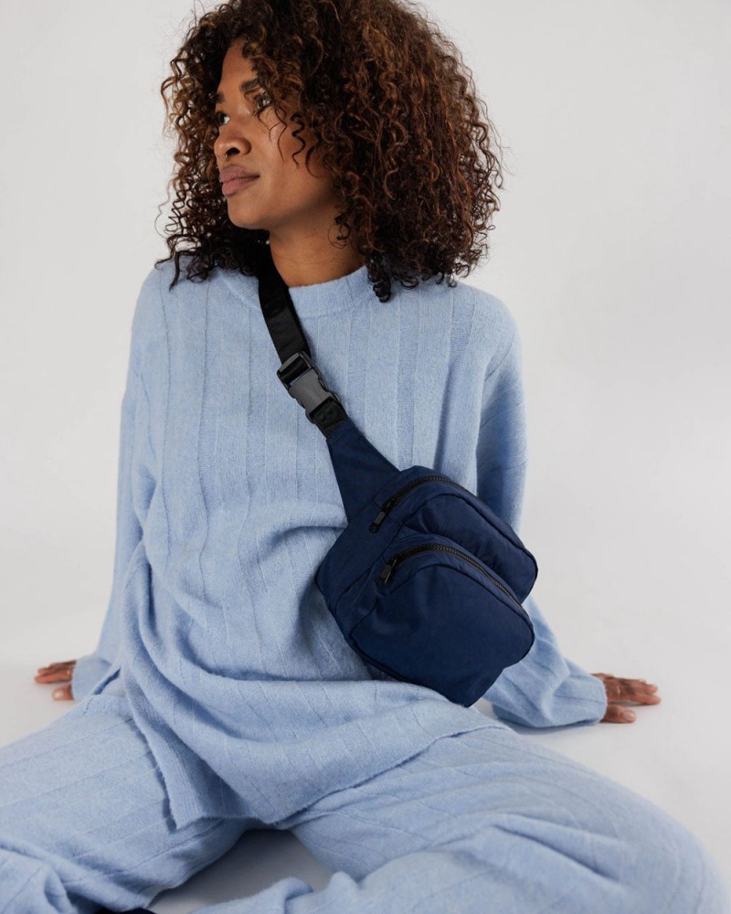 Baggu Fanny Pack Crossbody Bags Navy | 4583-MNBOZ