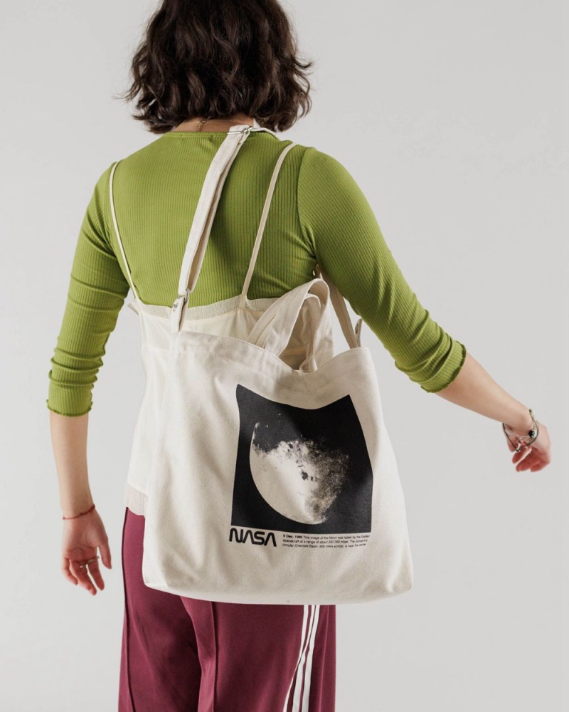 Baggu Horizontal Duck Tote Bags Beige | 3920-YLRMZ