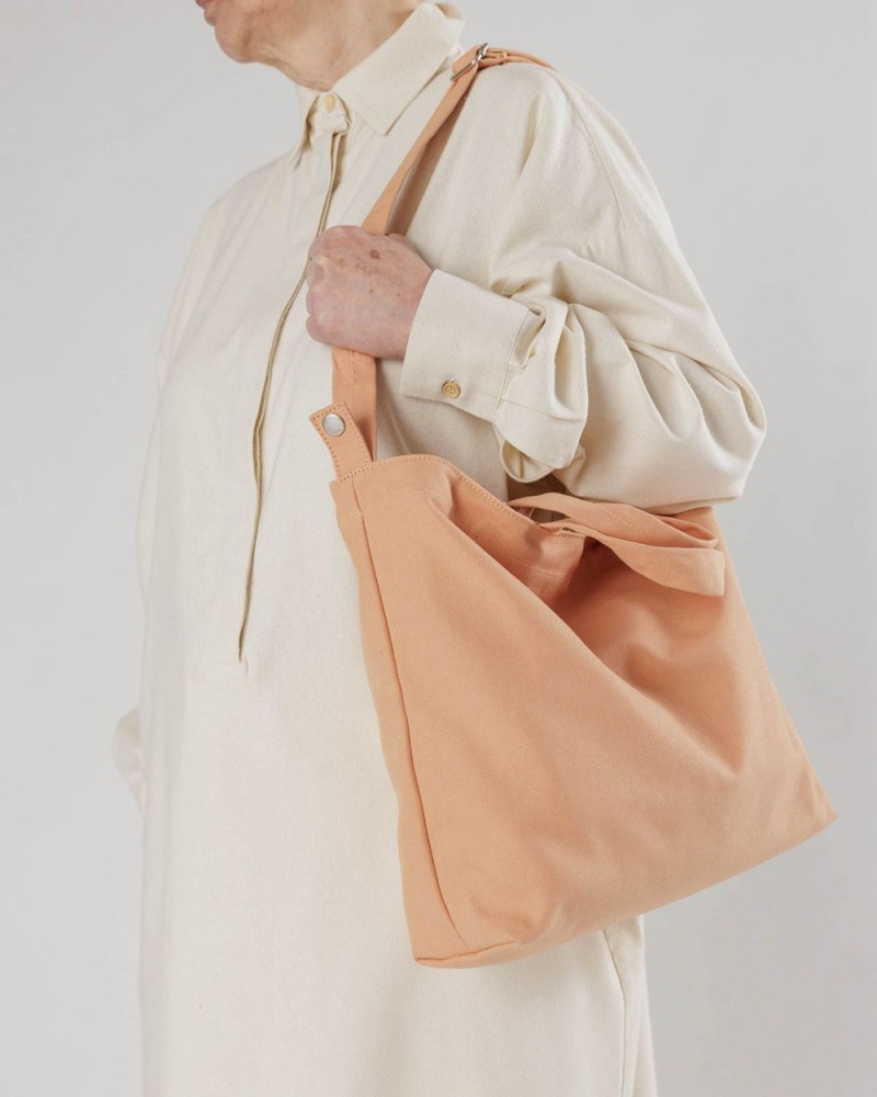 Baggu Horizontal Duck Tote Bags Beige | 5836-FVYNG