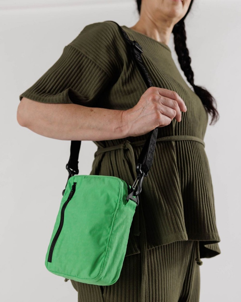 Baggu Sport Crossbody Bags Green | 1345-KHPZA