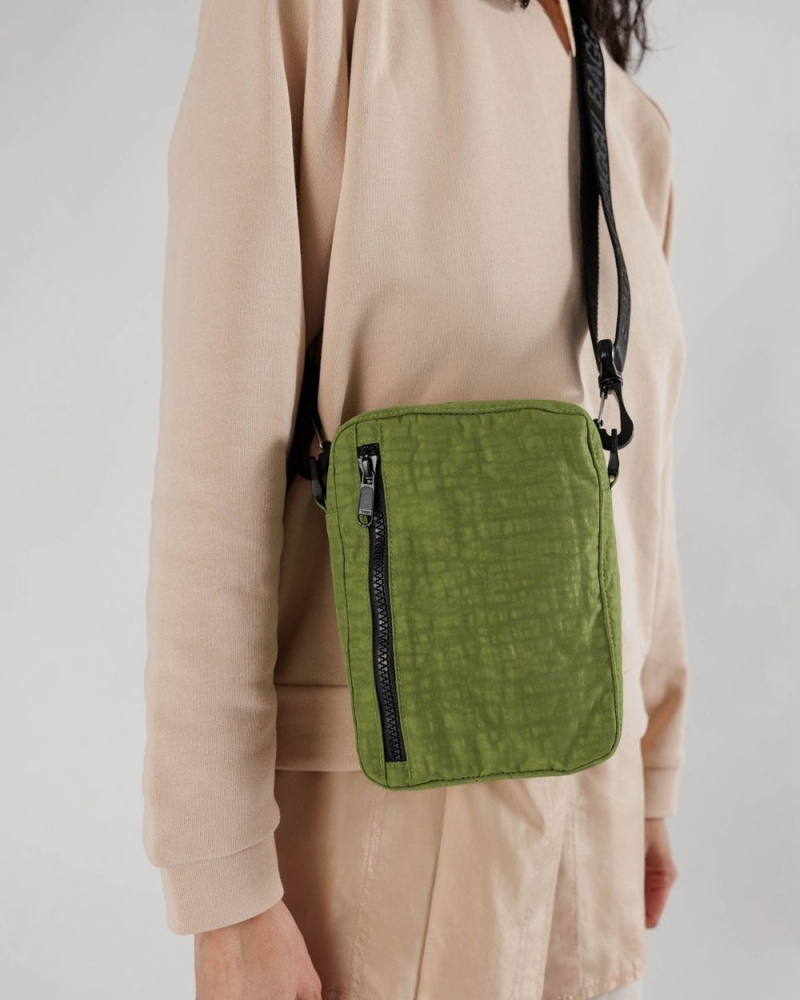 Baggu Sport Crossbody Bags Olive | 4530-XYVJF